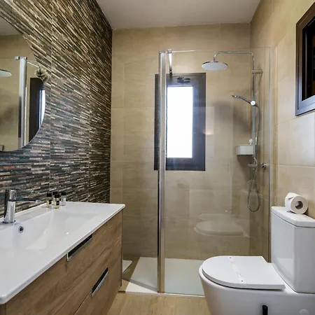 וילה Lucio By Sapvillas *